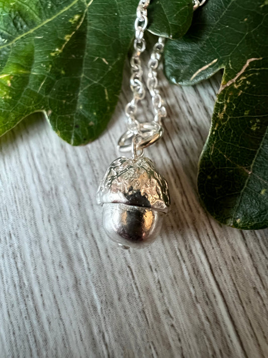 Acorn Pendant in Sterling Silver