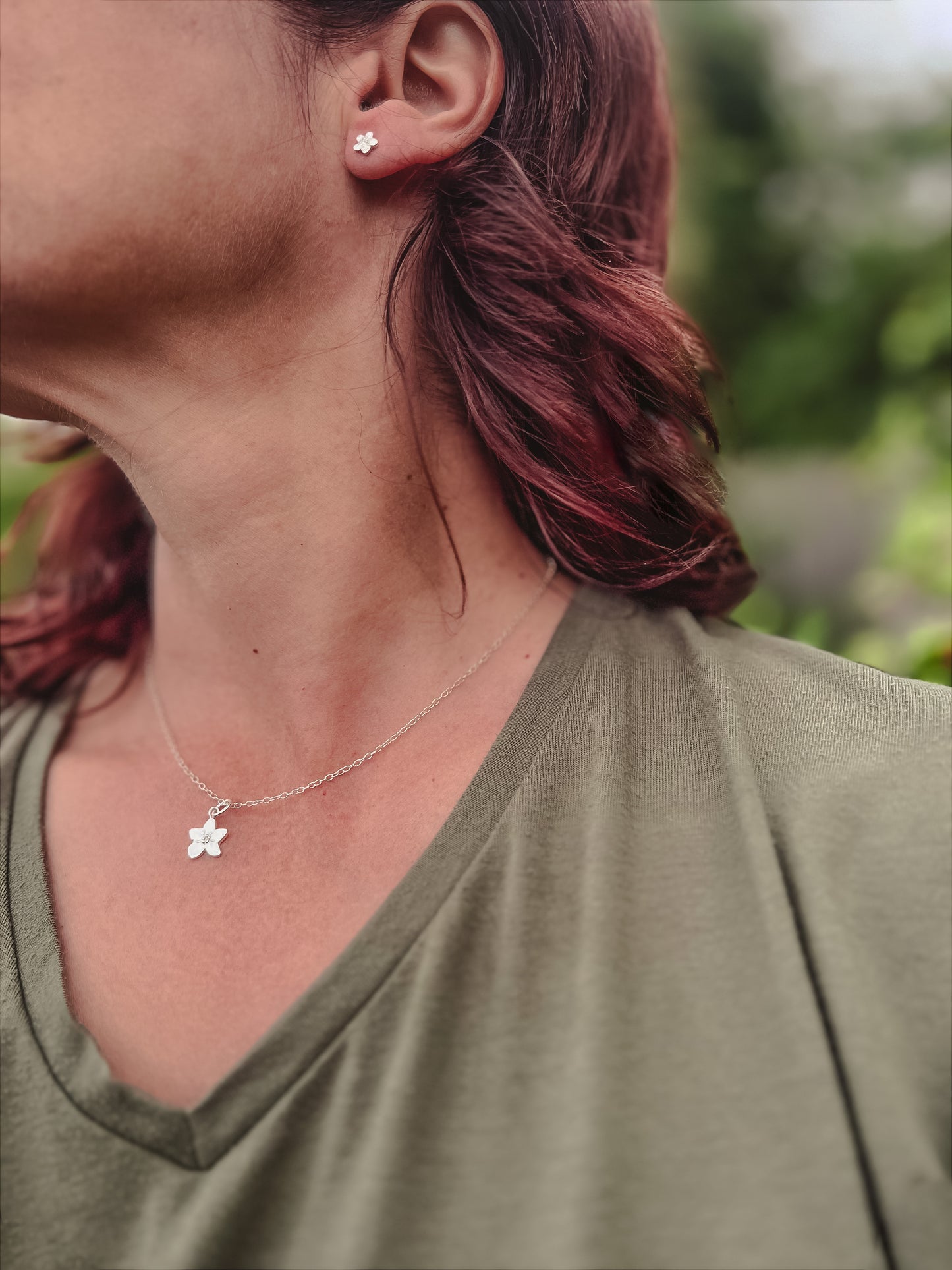 Single Forget Me Not Pendant in Sterling Silver